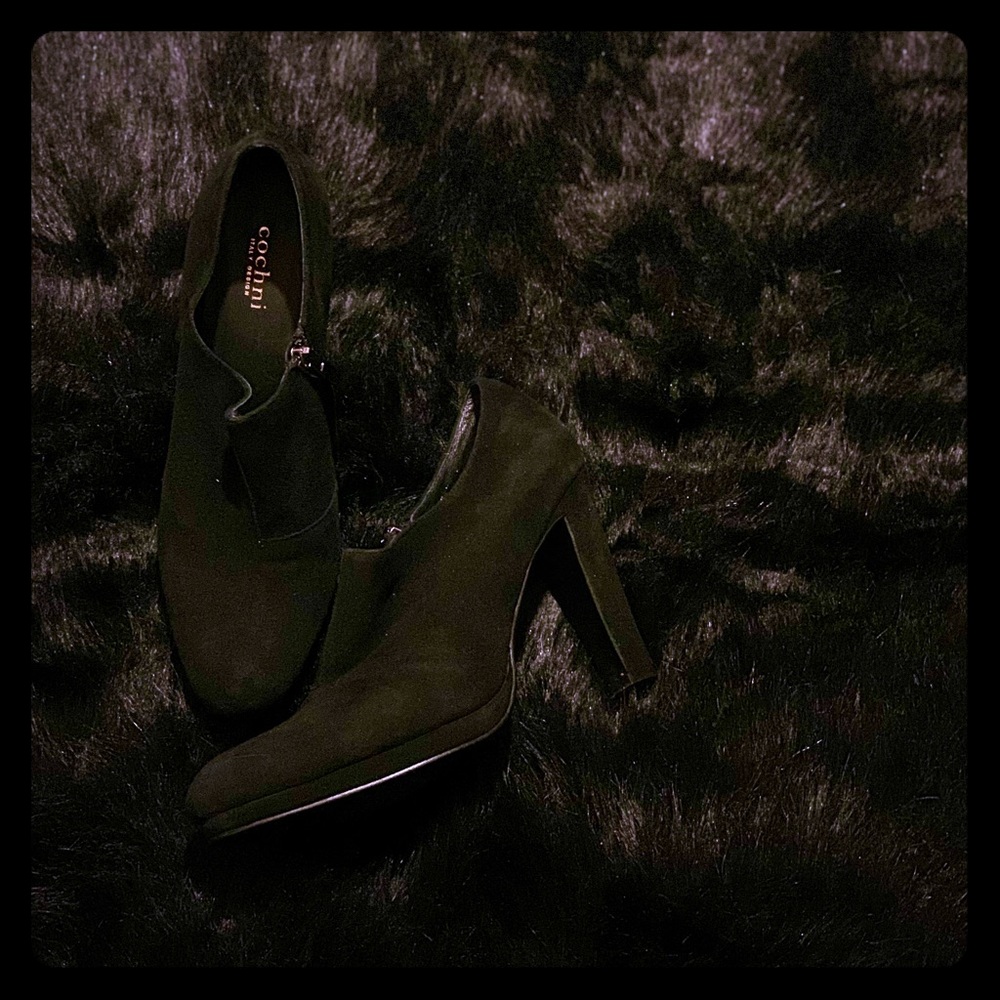 Cochni heel ankle boots